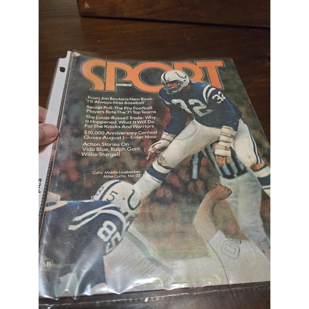 Sport Magazine August 1971 Mike Curtis Baltimore Colts Cover